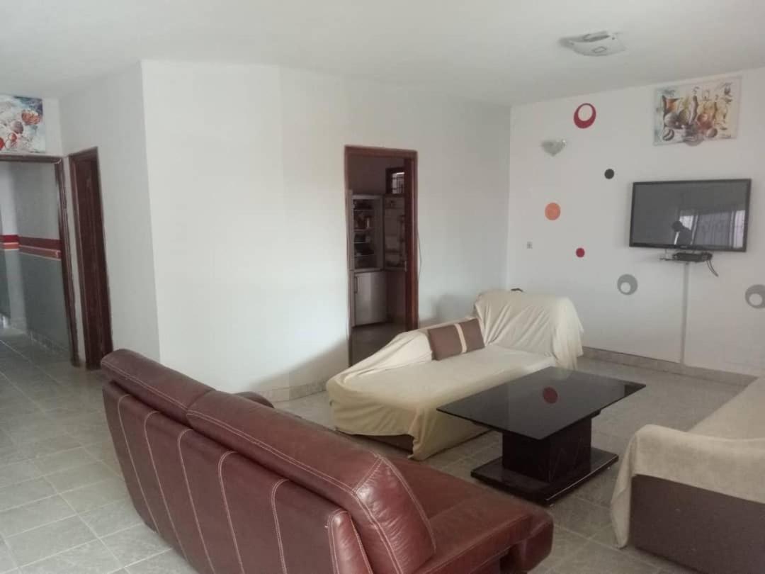 Residences Hotels Inovalis Абиджан Екстериор снимка